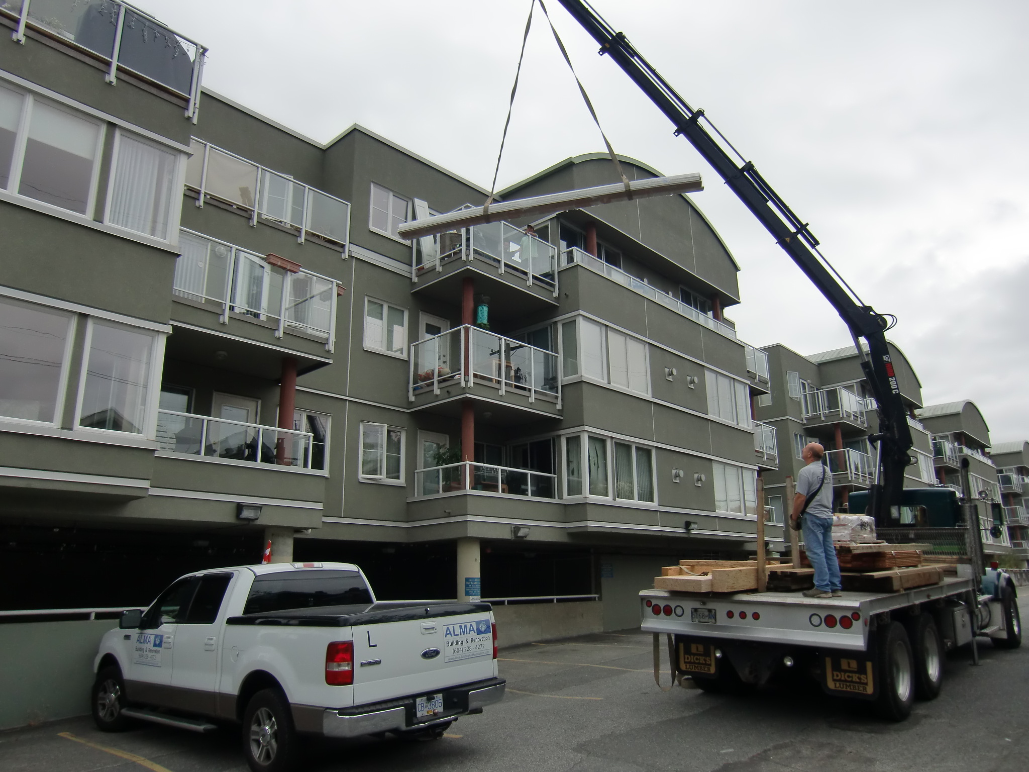 Construction Renovation condos reno Vancouver